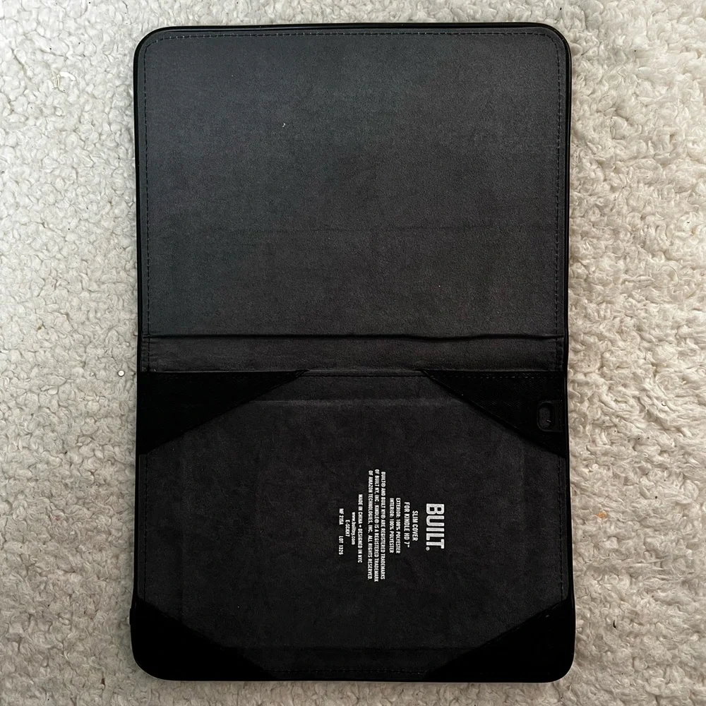 Built NY Slim Cover for Kindle Fire HD 7